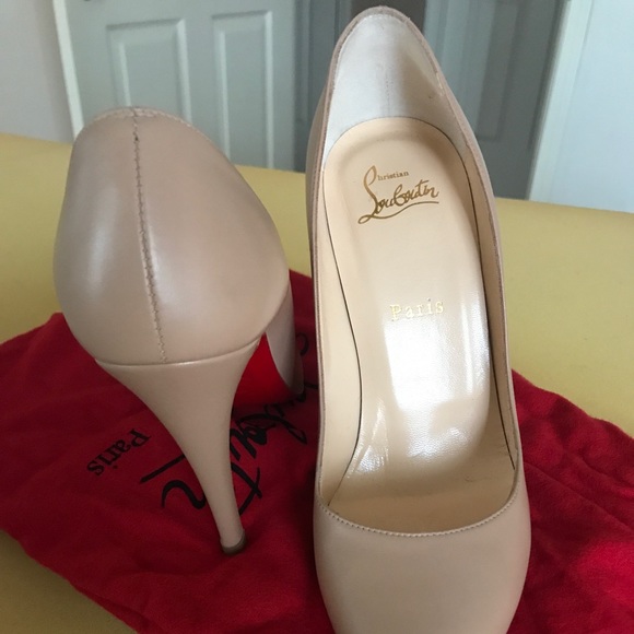 Christian Louboutin pumps - Picture 1 of 4